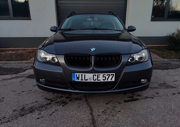 BMW Seria 3 cena 17600 przebieg: 227818, rok produkcji 2006 z Starachowice małe 172